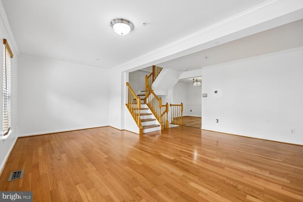 4616 Ripley Manor Terrace - Photo 14