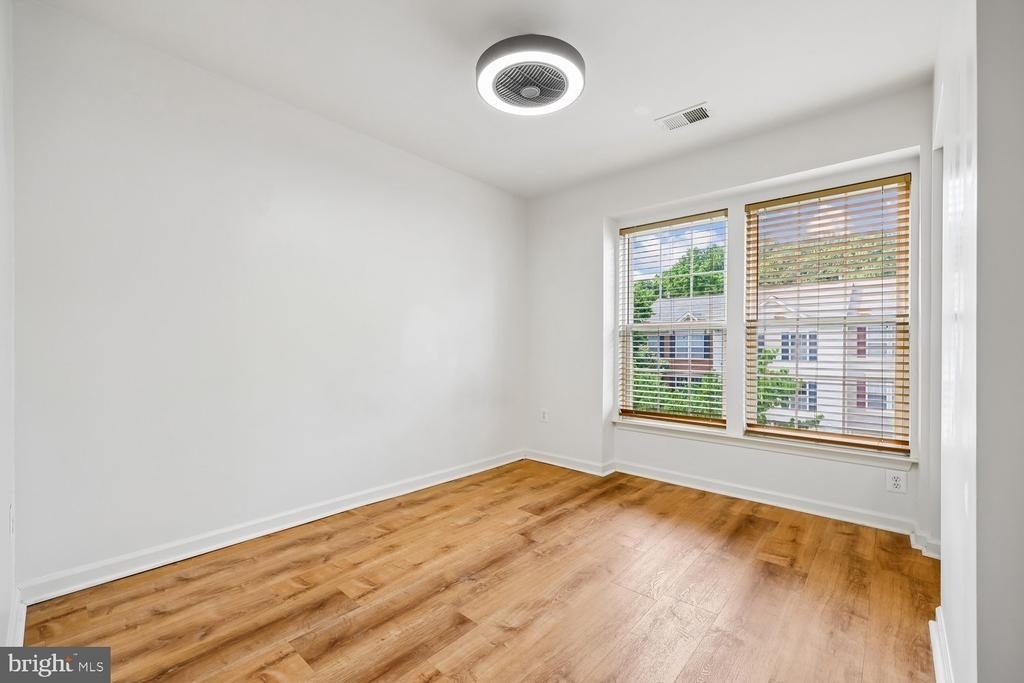 4616 Ripley Manor Terrace - Photo 31