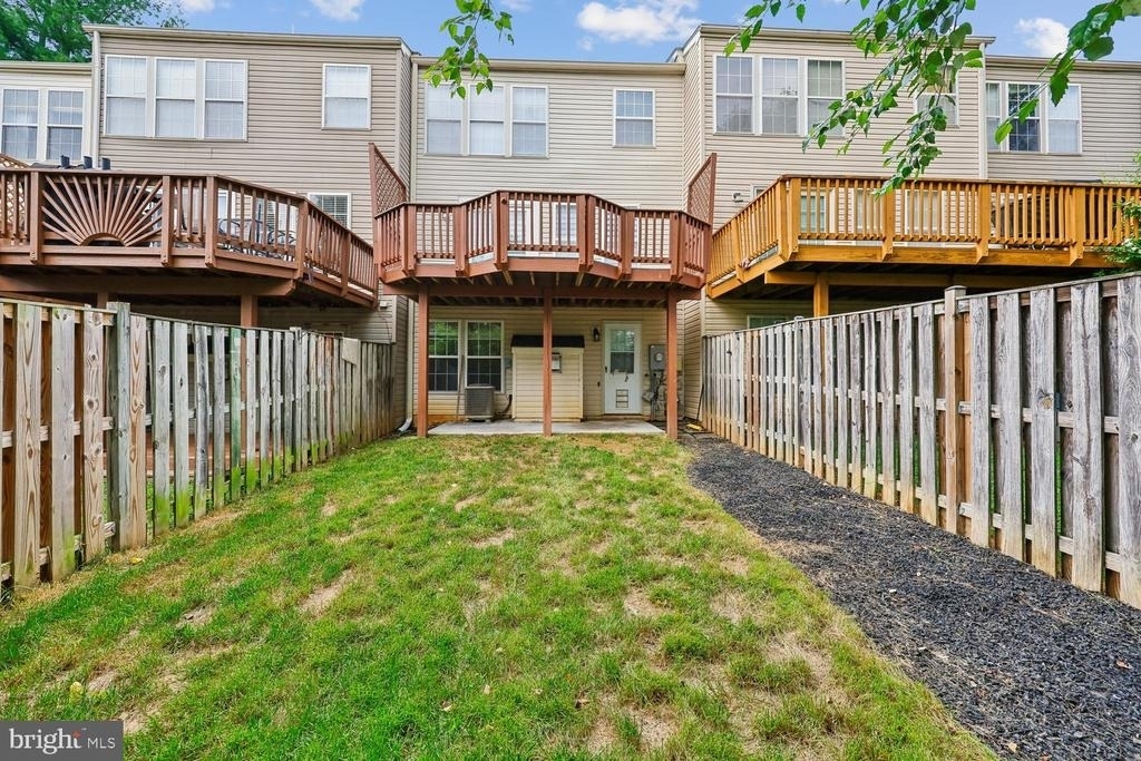4616 Ripley Manor Terrace - Photo 33
