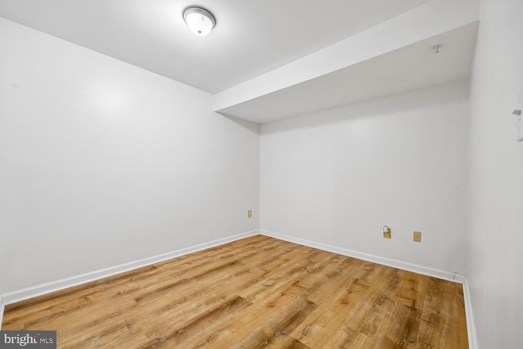 4616 Ripley Manor Terrace - Photo 9