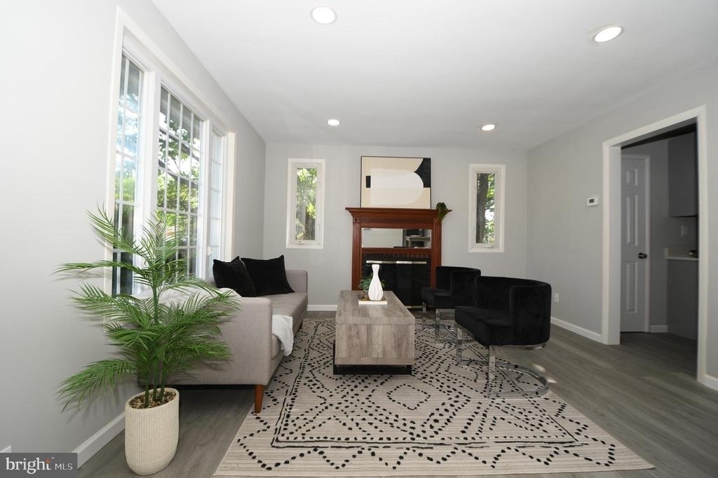 3506 Harrell Street - Photo 15