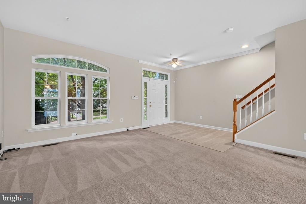 13013 Saint Clair Road - Photo 3