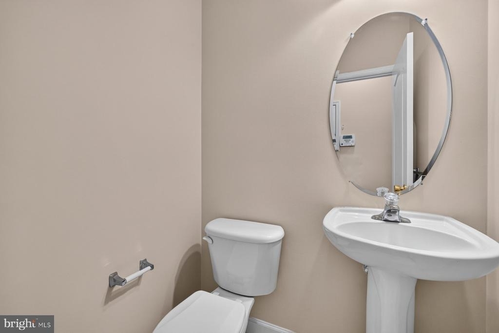 13013 Saint Clair Road - Photo 25