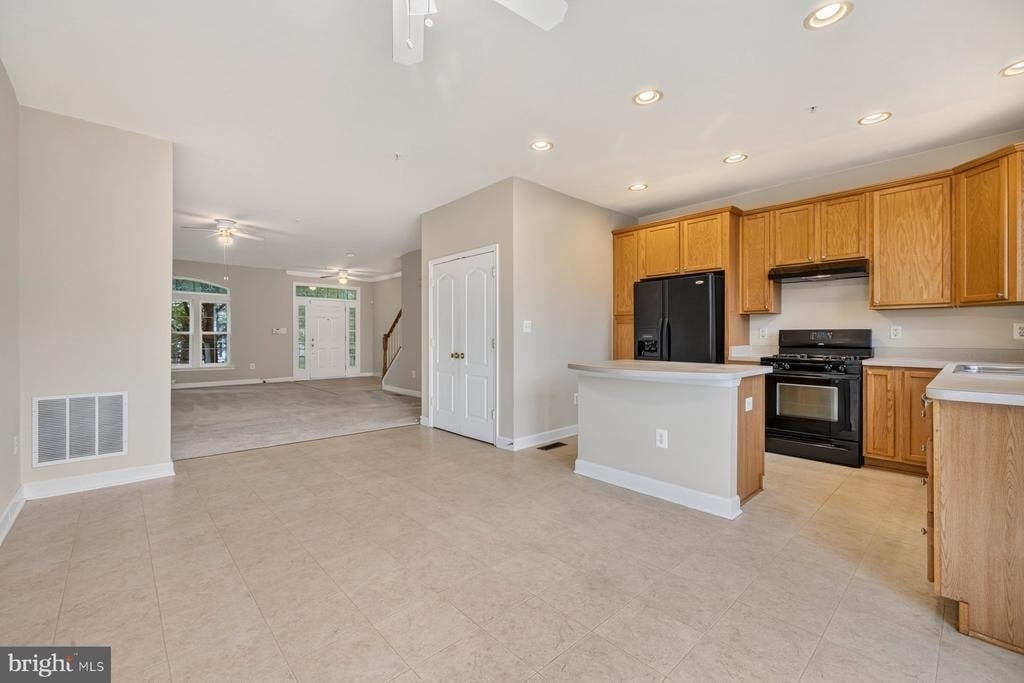 13013 Saint Clair Road - Photo 7