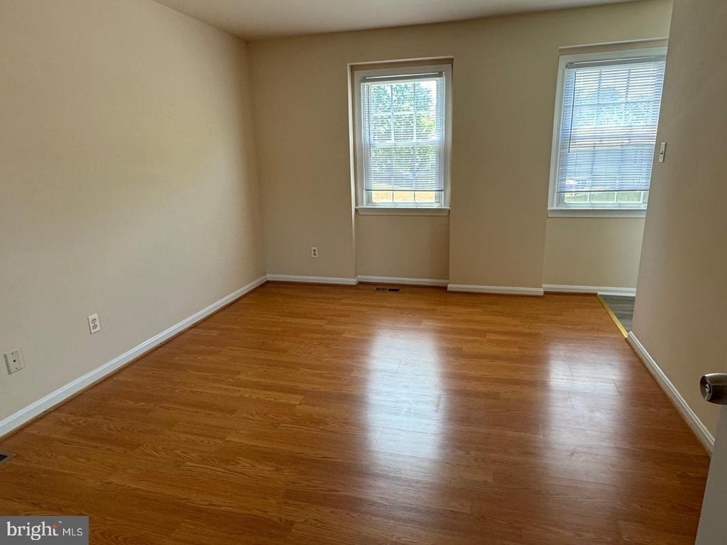 18619 Kingfisher Terrace - Photo 12