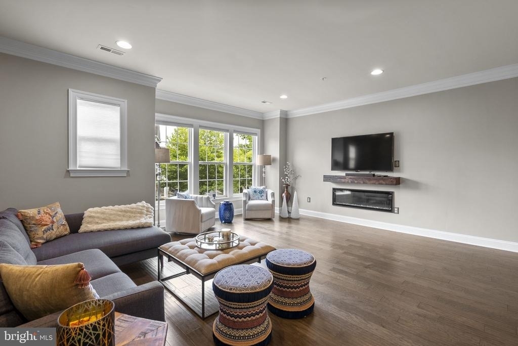 11826 Mango Lane - Photo 2