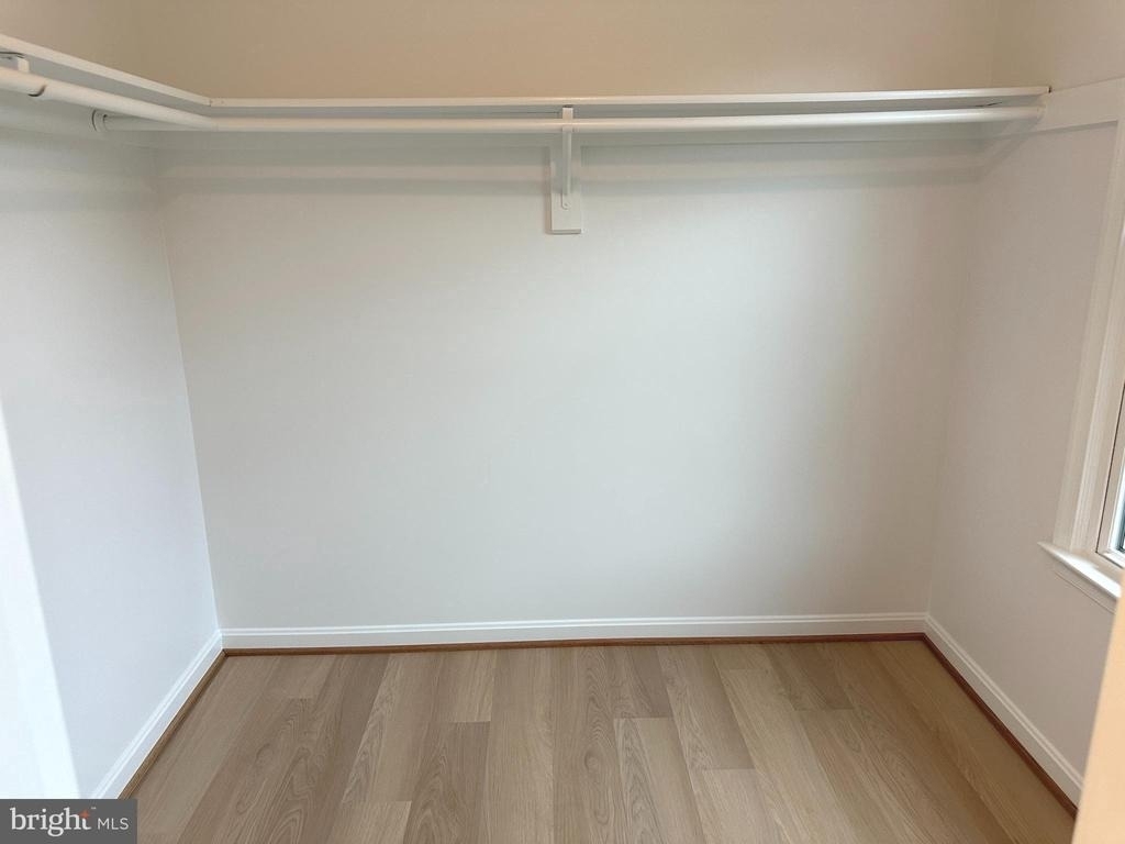 12424 Keeneland Place - Photo 16