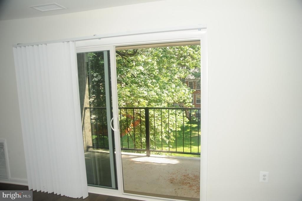 830 Quince Orchard Boulevard - Photo 5