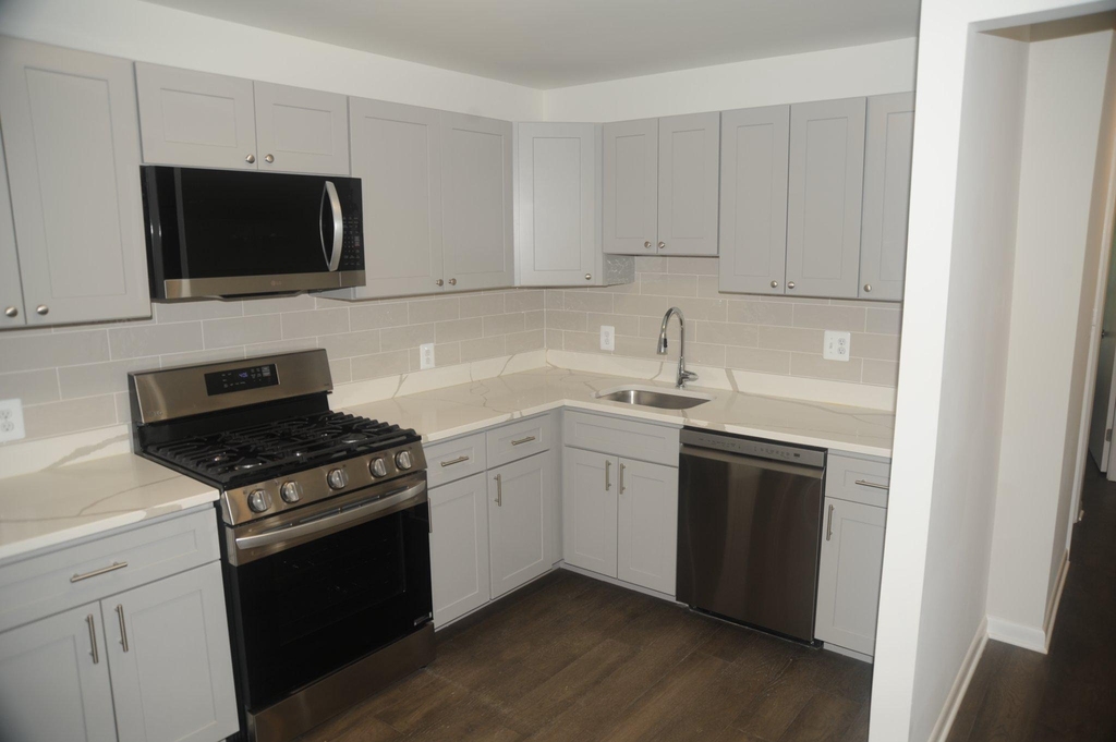830 Quince Orchard Boulevard - Photo 14