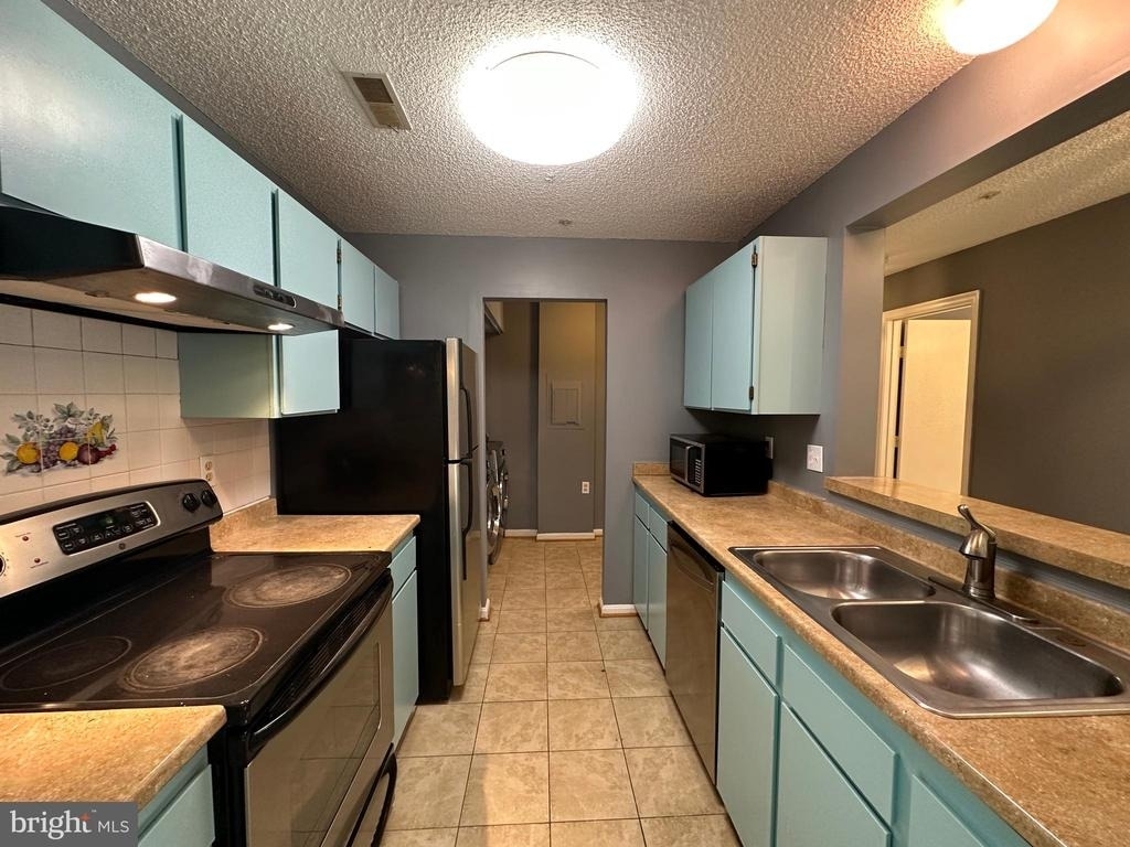 12907 Churchill Ridge Circle - Photo 19