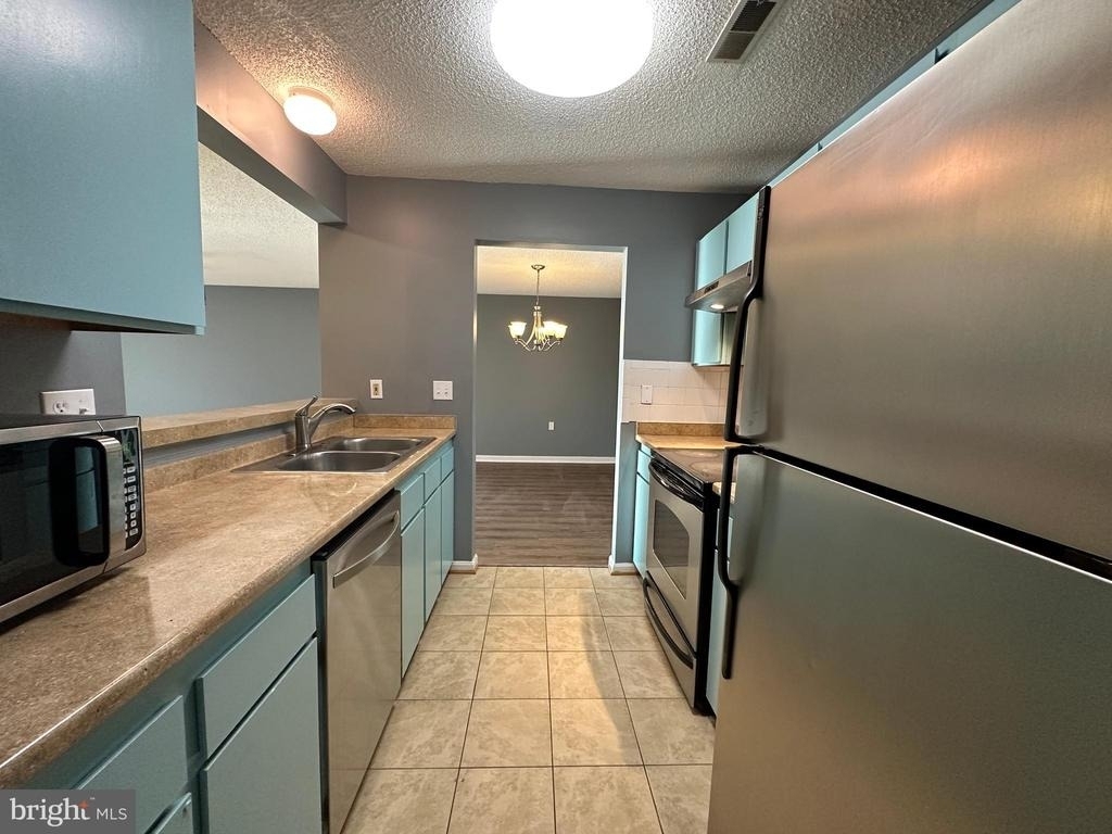 12907 Churchill Ridge Circle - Photo 18