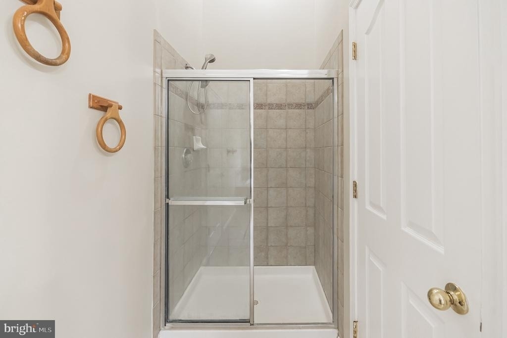 11715 Gunners Drive - Photo 10