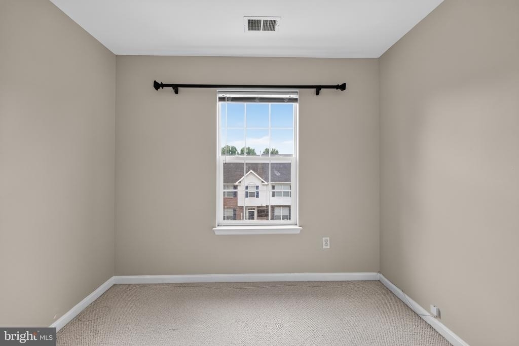 11715 Gunners Drive - Photo 38