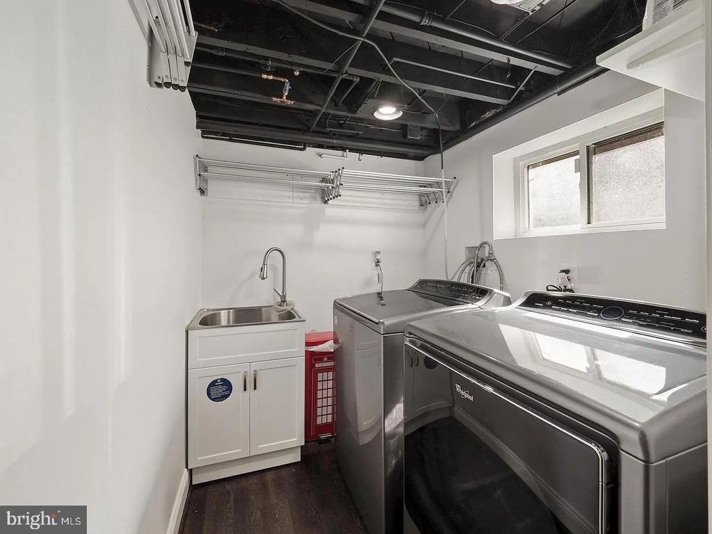 2605 Arcola Avenue - Photo 24