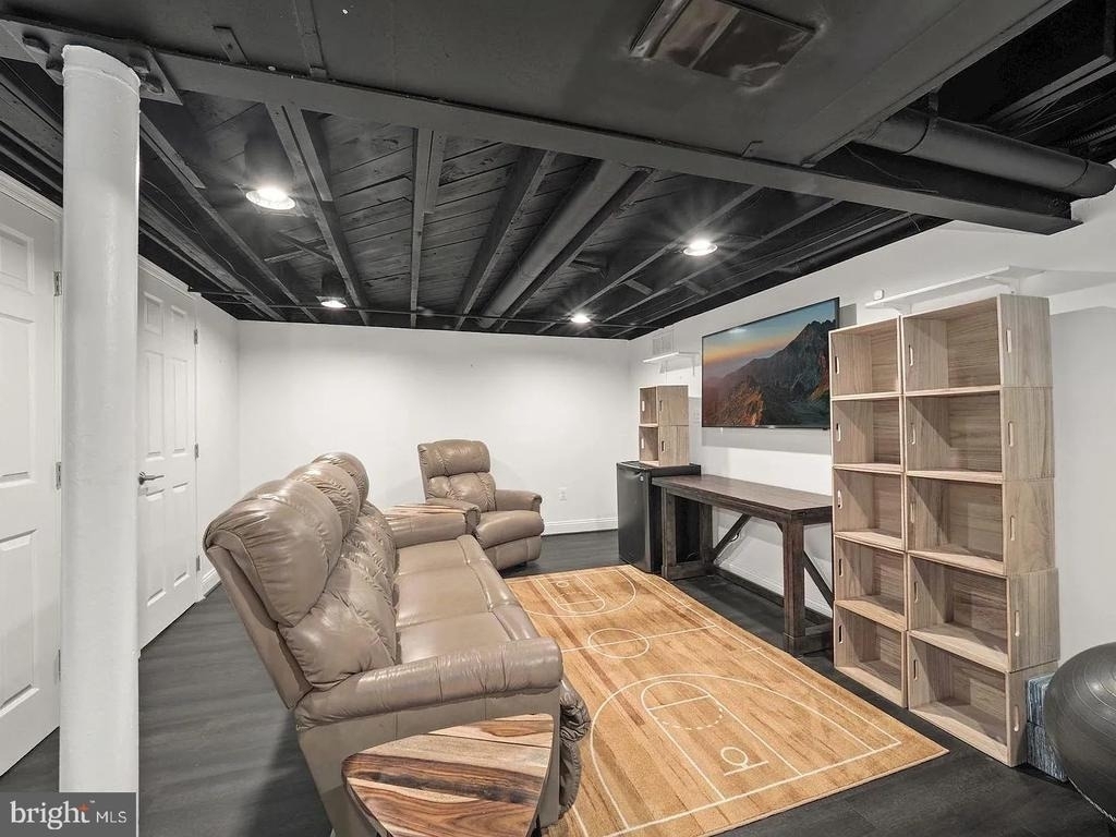 2605 Arcola Avenue - Photo 22