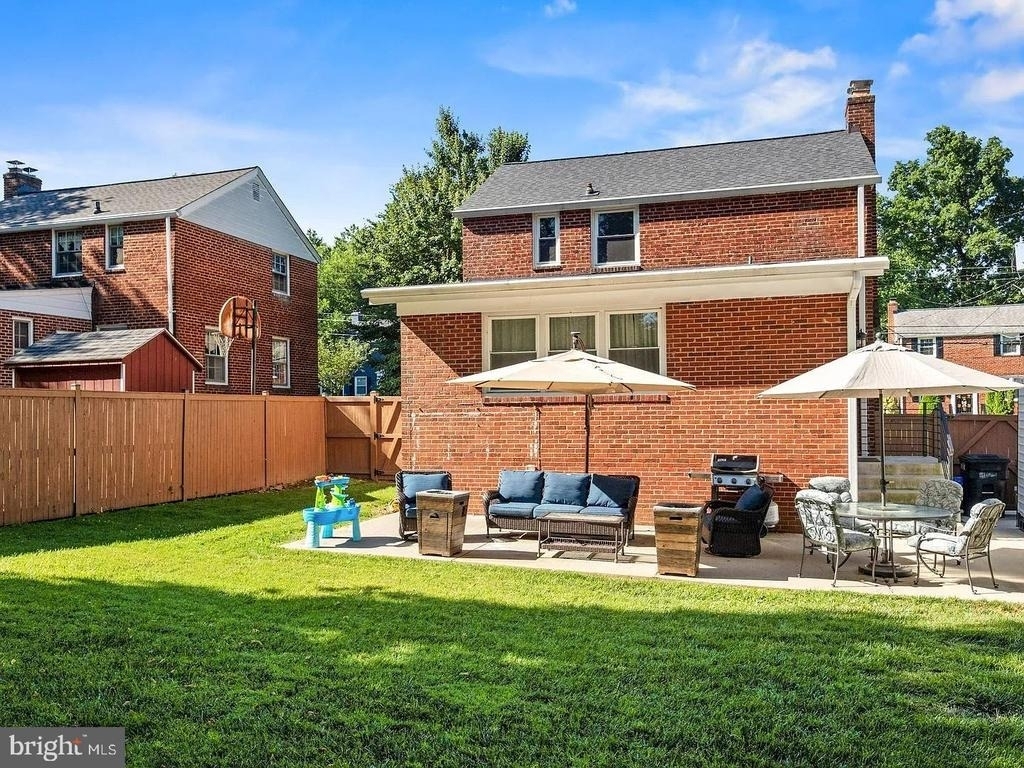 2605 Arcola Avenue - Photo 29