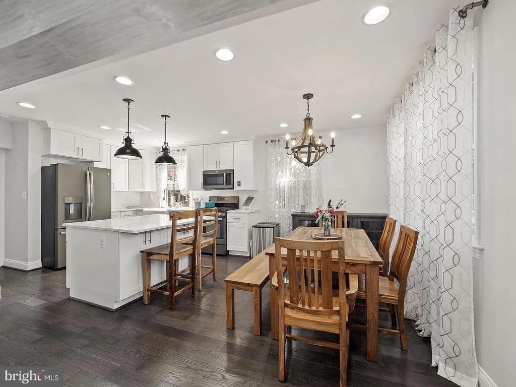 2605 Arcola Avenue - Photo 10