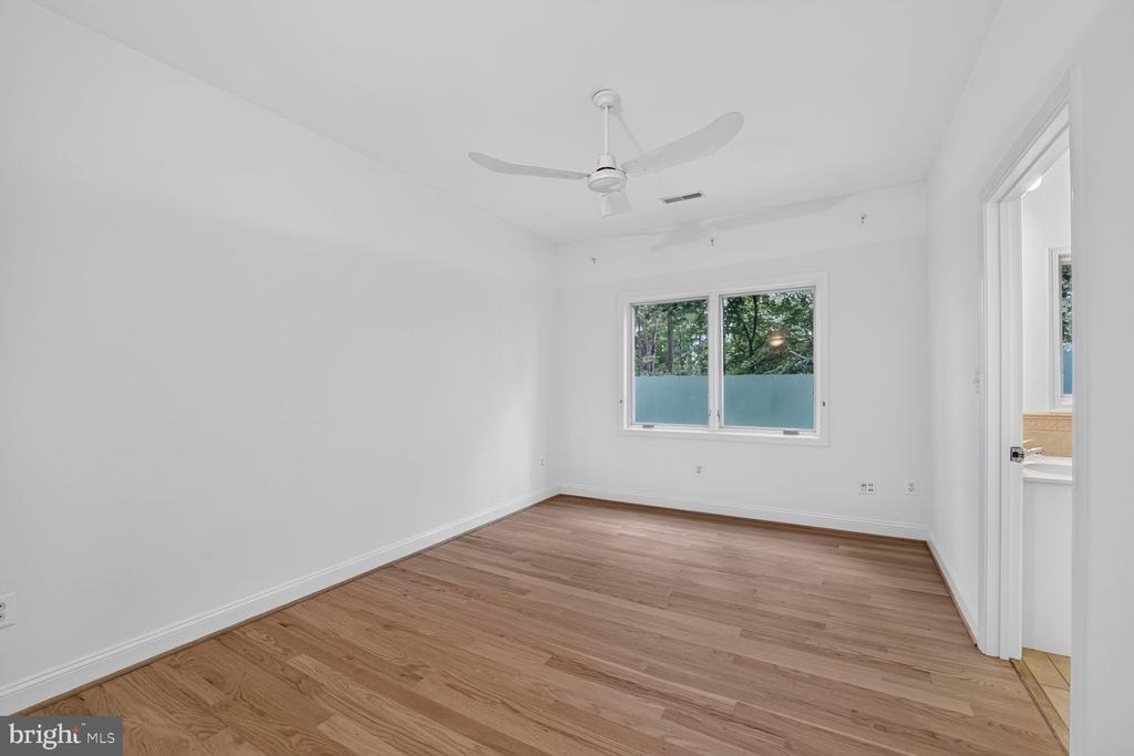 8309 Old Seven Locks Road - Photo 19