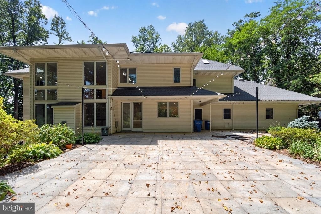 8309 Old Seven Locks Road - Photo 39