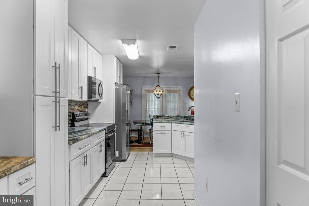 19017 Amarillo Drive - Photo 25