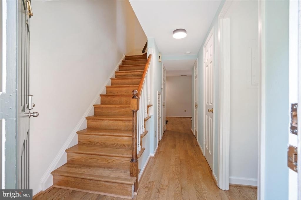 4934 Bradley Boulevard - Photo 4