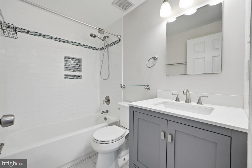 7 Leatherwood Court - Photo 17
