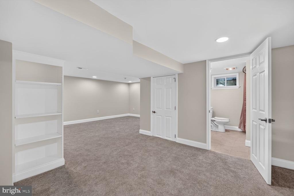1813 Florin Street - Photo 15