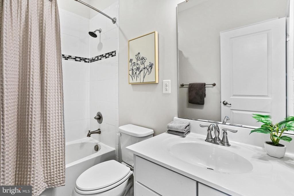 7610 Golden Slumber Lane - Photo 24
