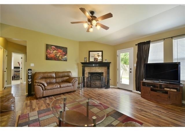 11612 Timber Heights Dr - Photo 5
