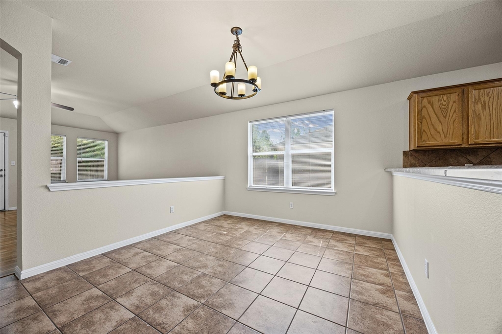 11612 Timber Heights Dr - Photo 12