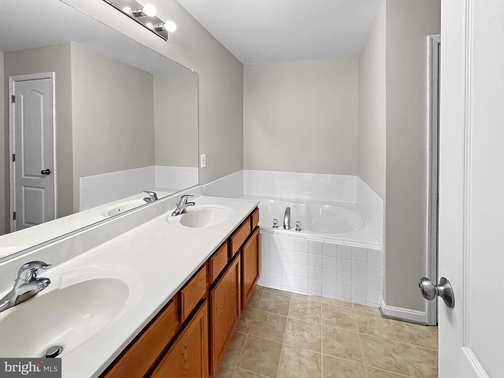 110 Whiskey Creek Circle - Photo 11