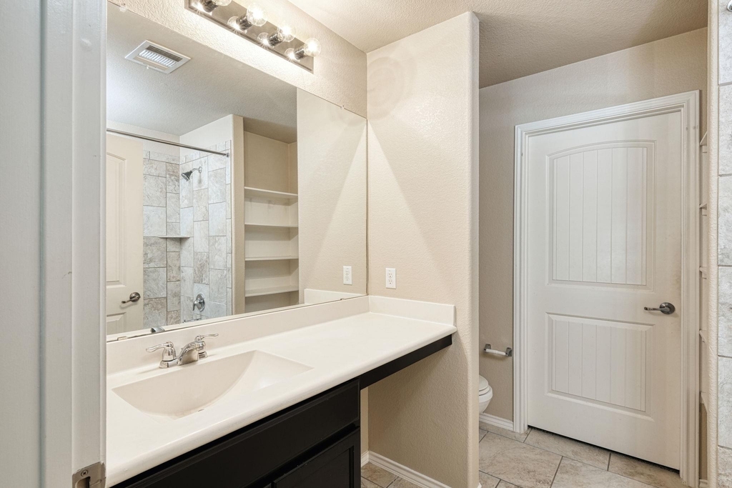 4201 Creede Dr - Photo 4