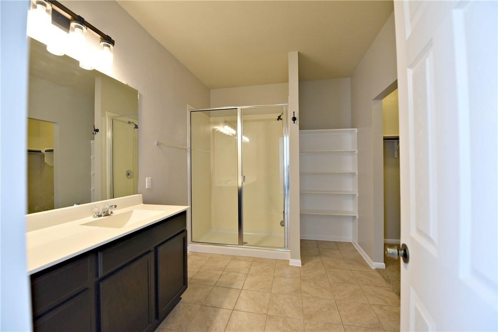 1603 Atlantica St - Photo 9