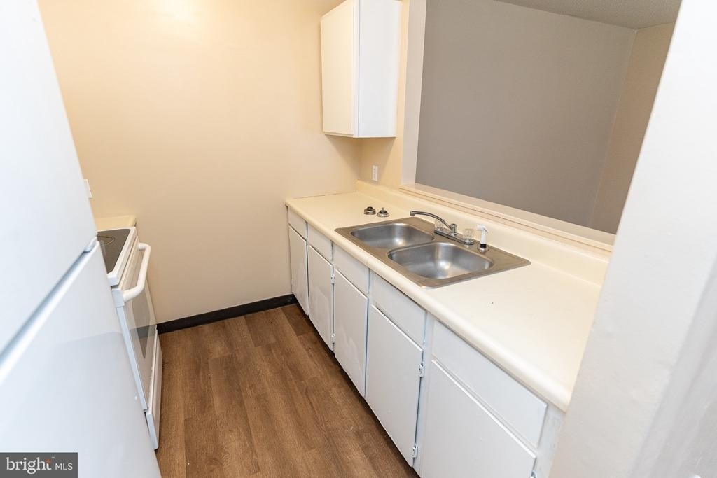 510 S Main Street - Photo 11