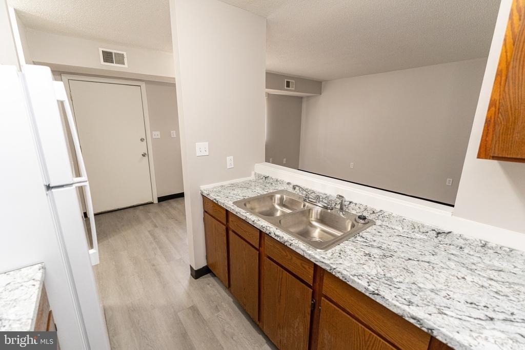 510 S Main Street - Photo 11
