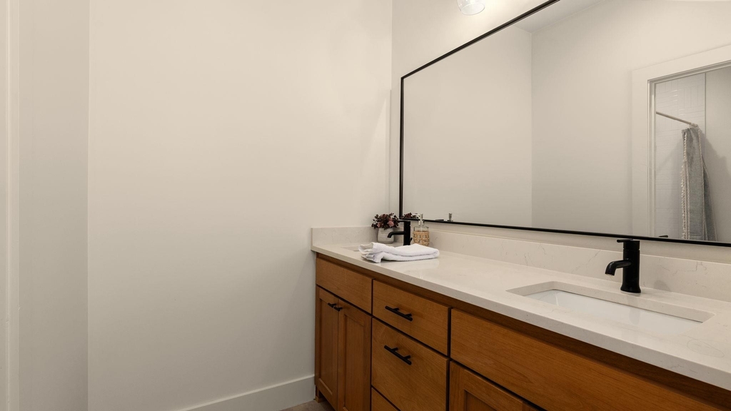 402 E Ash Dr - Photo 23