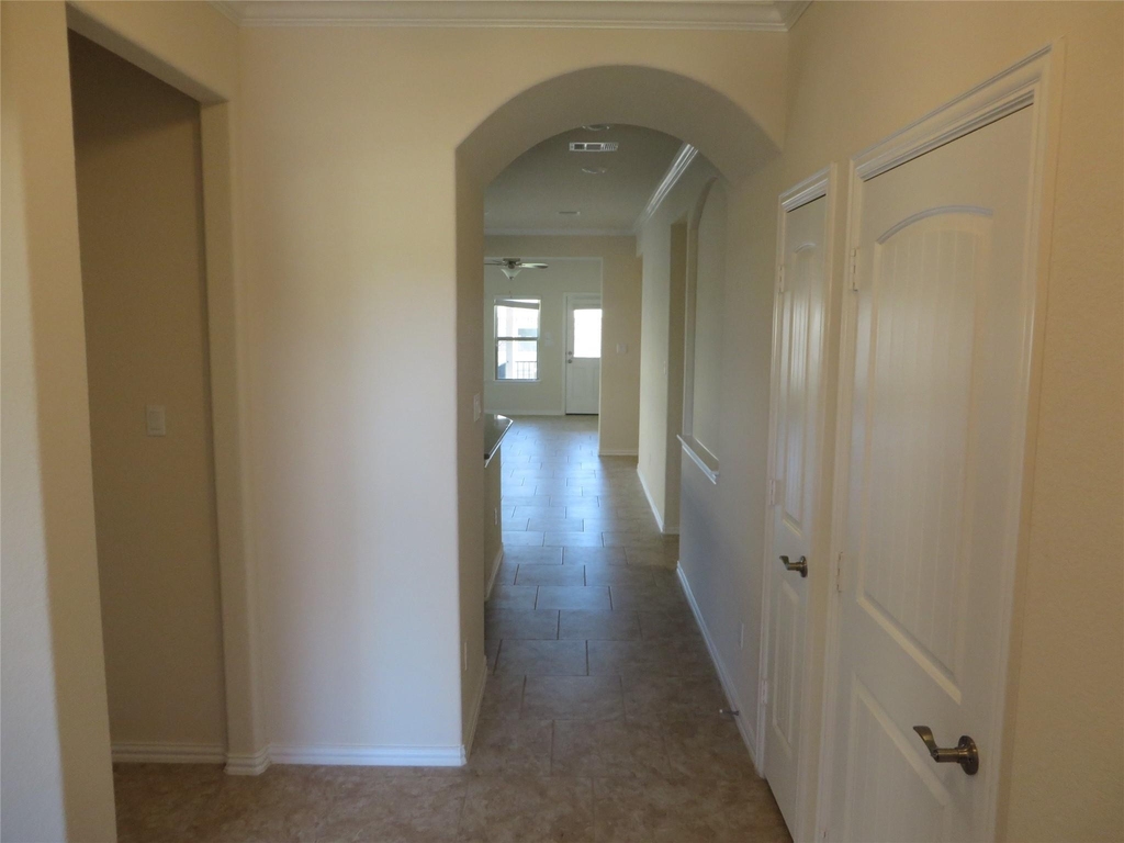1220 Gaviota Ln - Photo 4