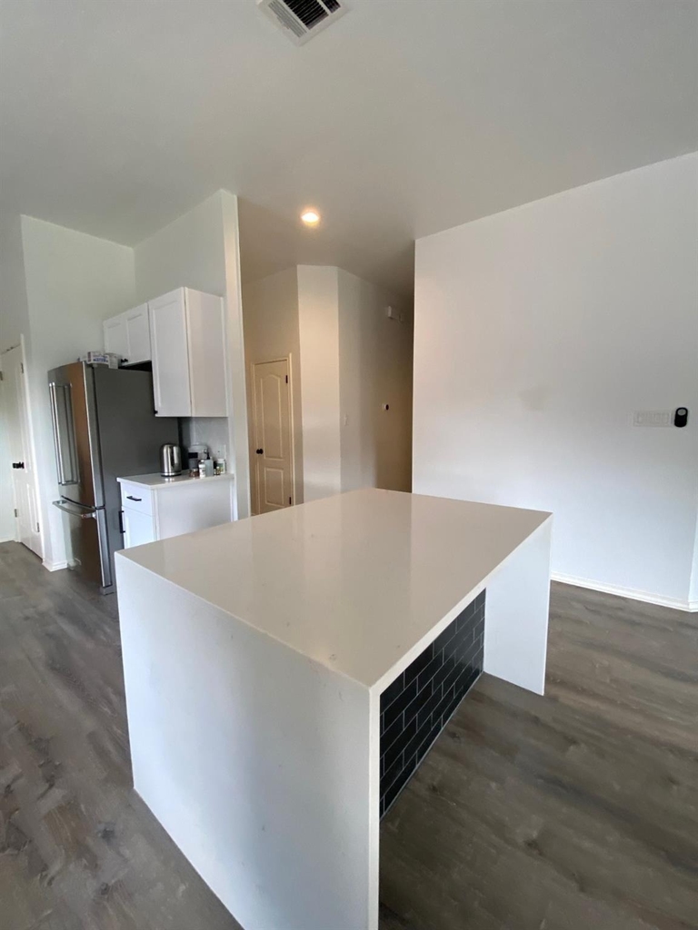 2623 Goldfinch Dr - Photo 9