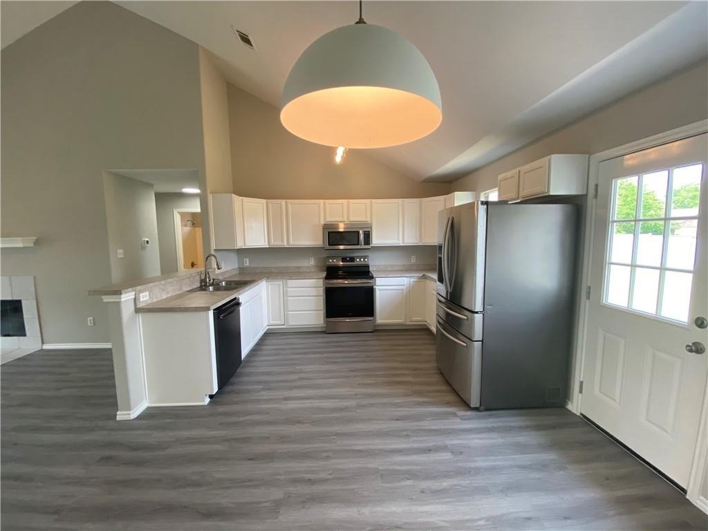 504 Debra Dr - Photo 6
