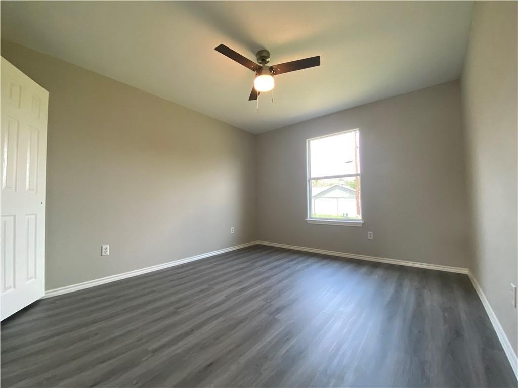 504 Debra Dr - Photo 17
