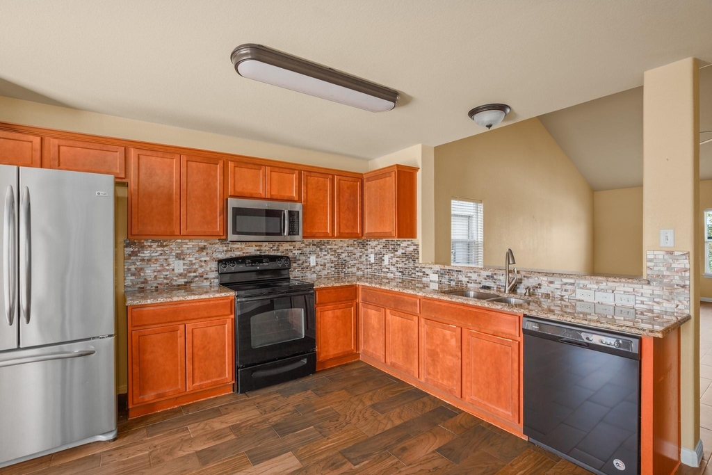 13232 Forest Sage St - Photo 9