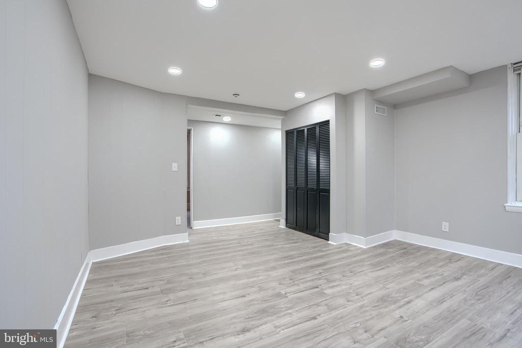 3807 Fleetwood Avenue - Photo 8