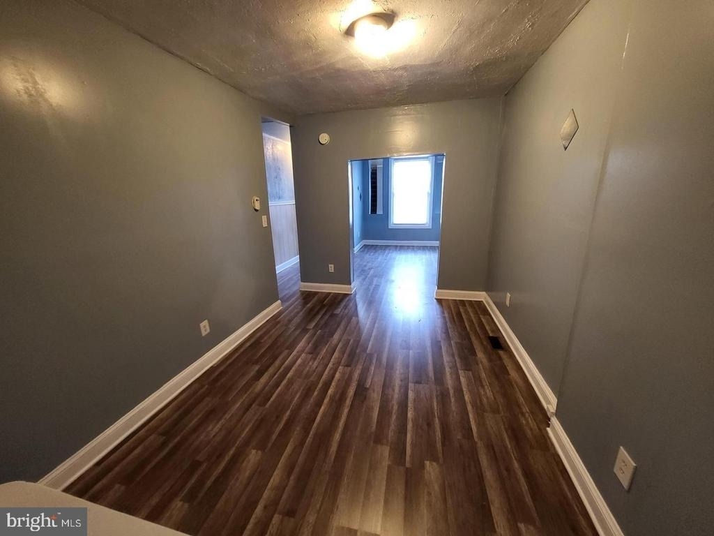 517 N Rose Street - Photo 2