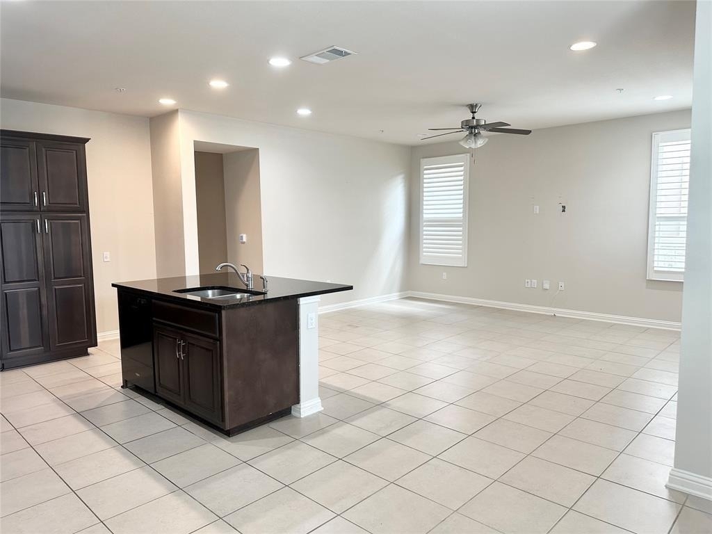 6814 E Riverside Dr - Photo 6