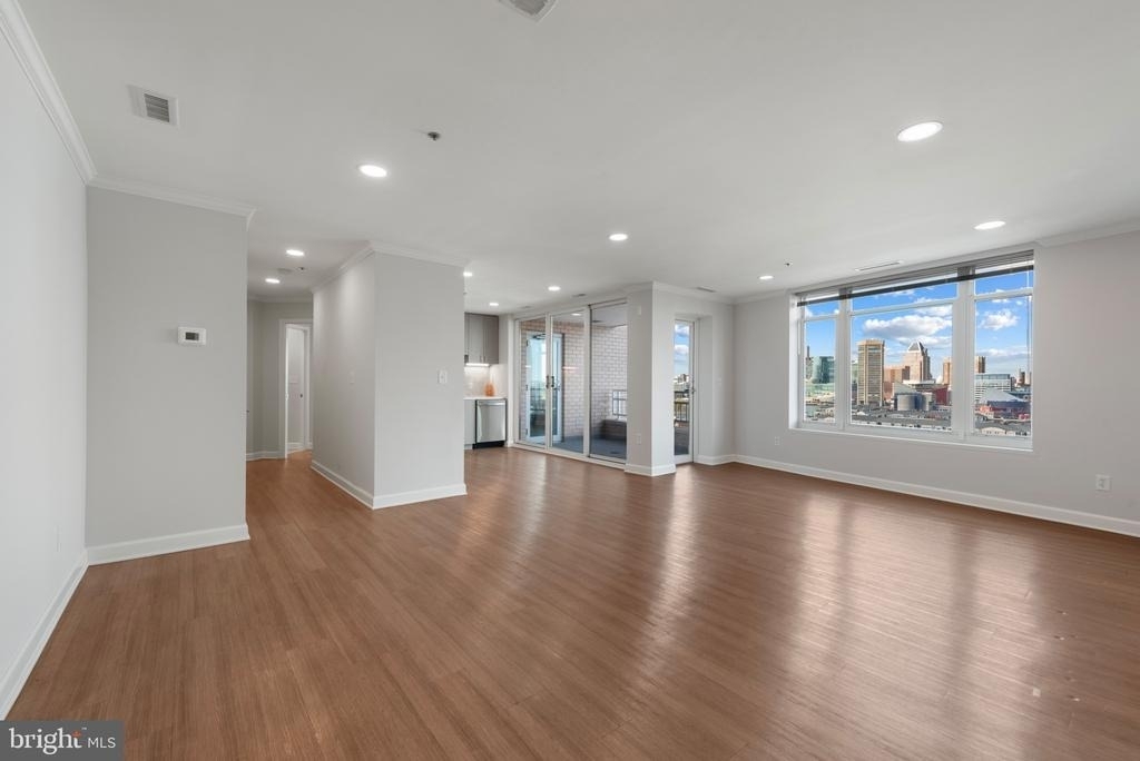 100 Harborview Drive - Photo 34