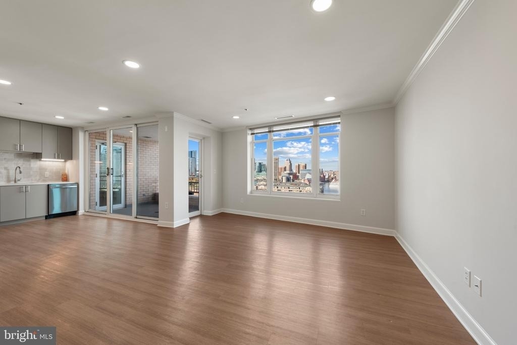 100 Harborview Drive - Photo 36