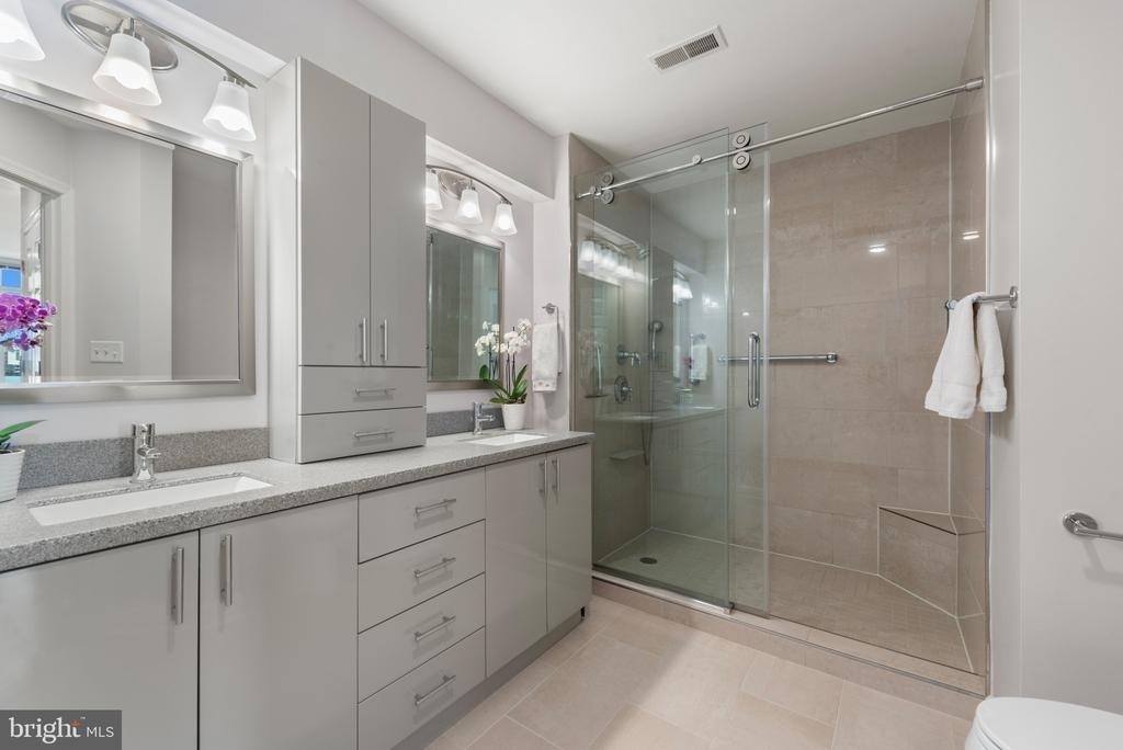 100 Harborview Drive - Photo 10