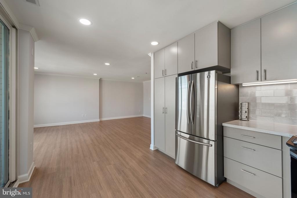 100 Harborview Drive - Photo 6