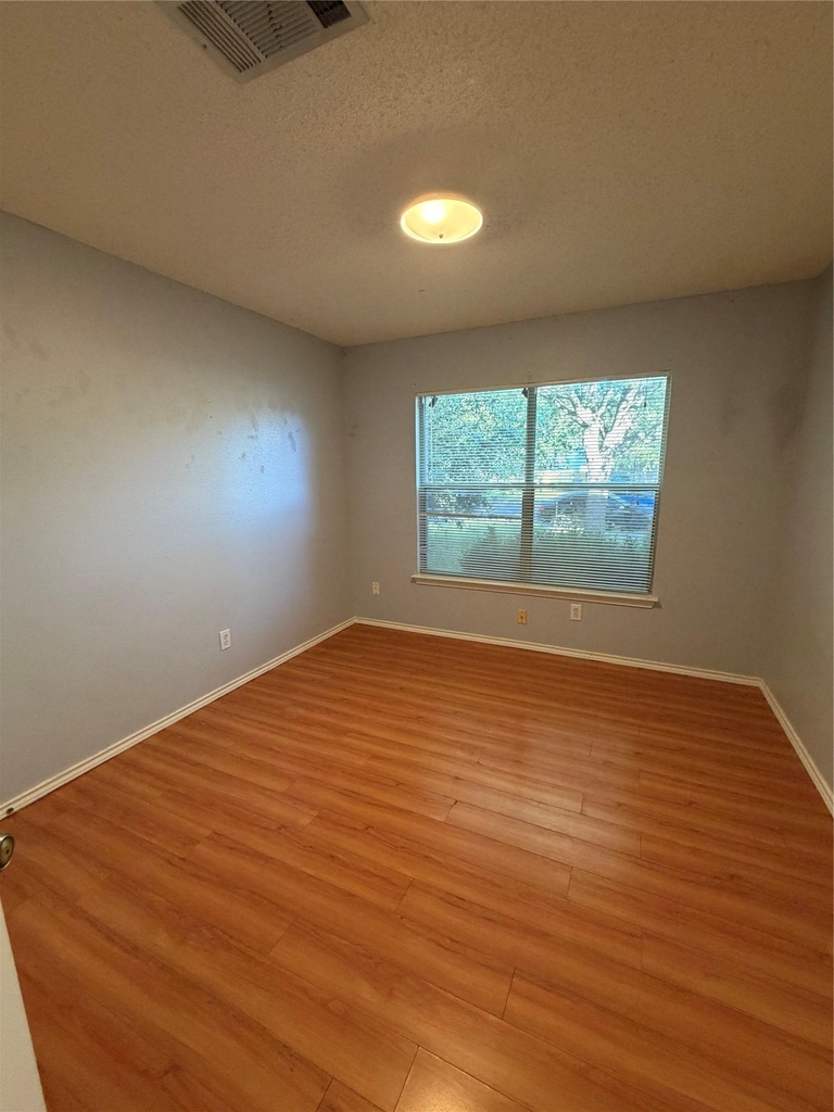 3207 Settlement Dr - Photo 17