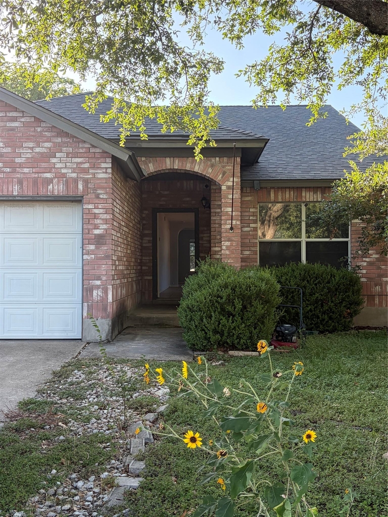 3207 Settlement Dr - Photo 0